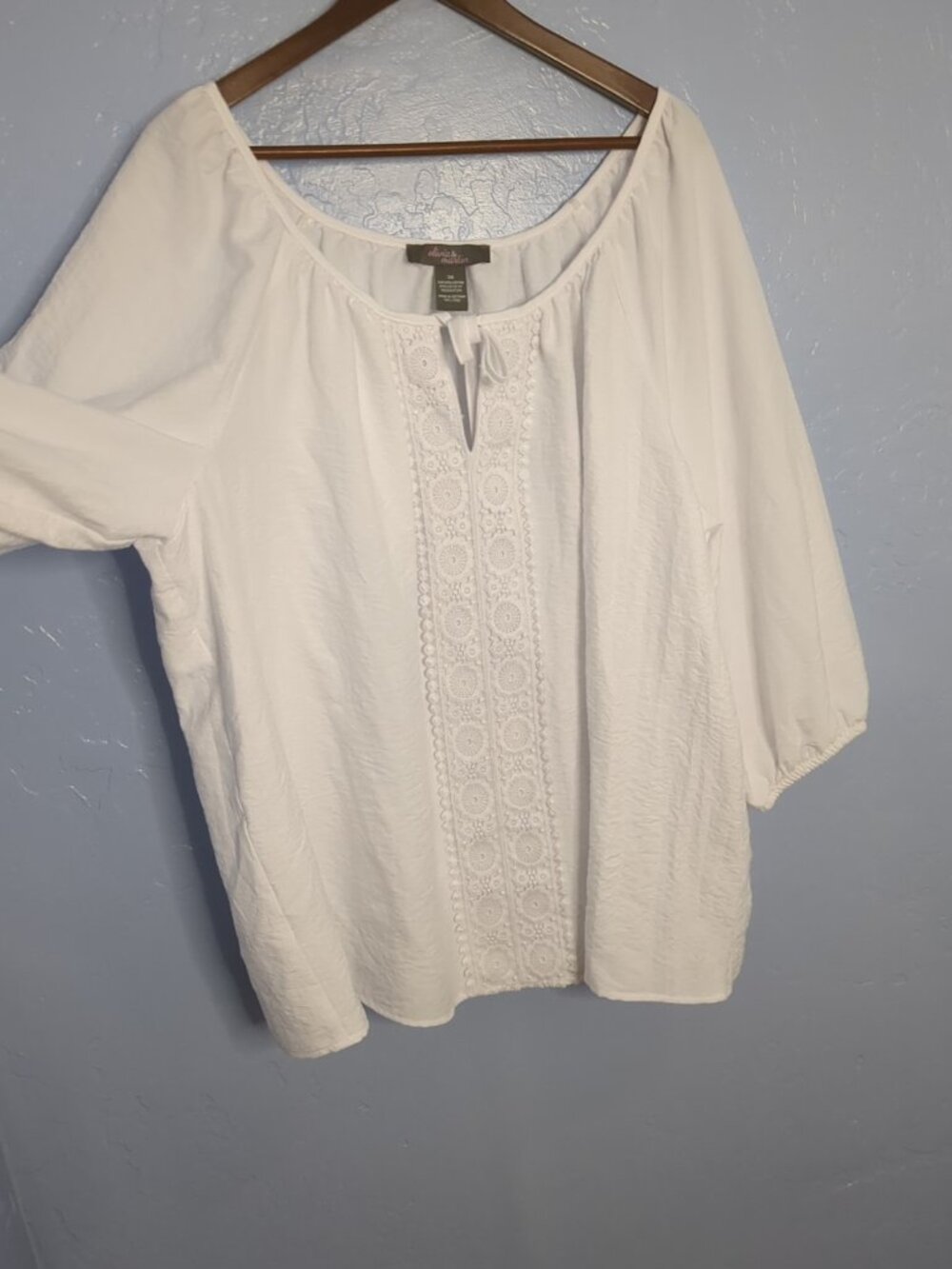 Olivia And Martin White Peasant Blouse Women Sz 3X Beach Summer Embroidered - Picture 6 of 12